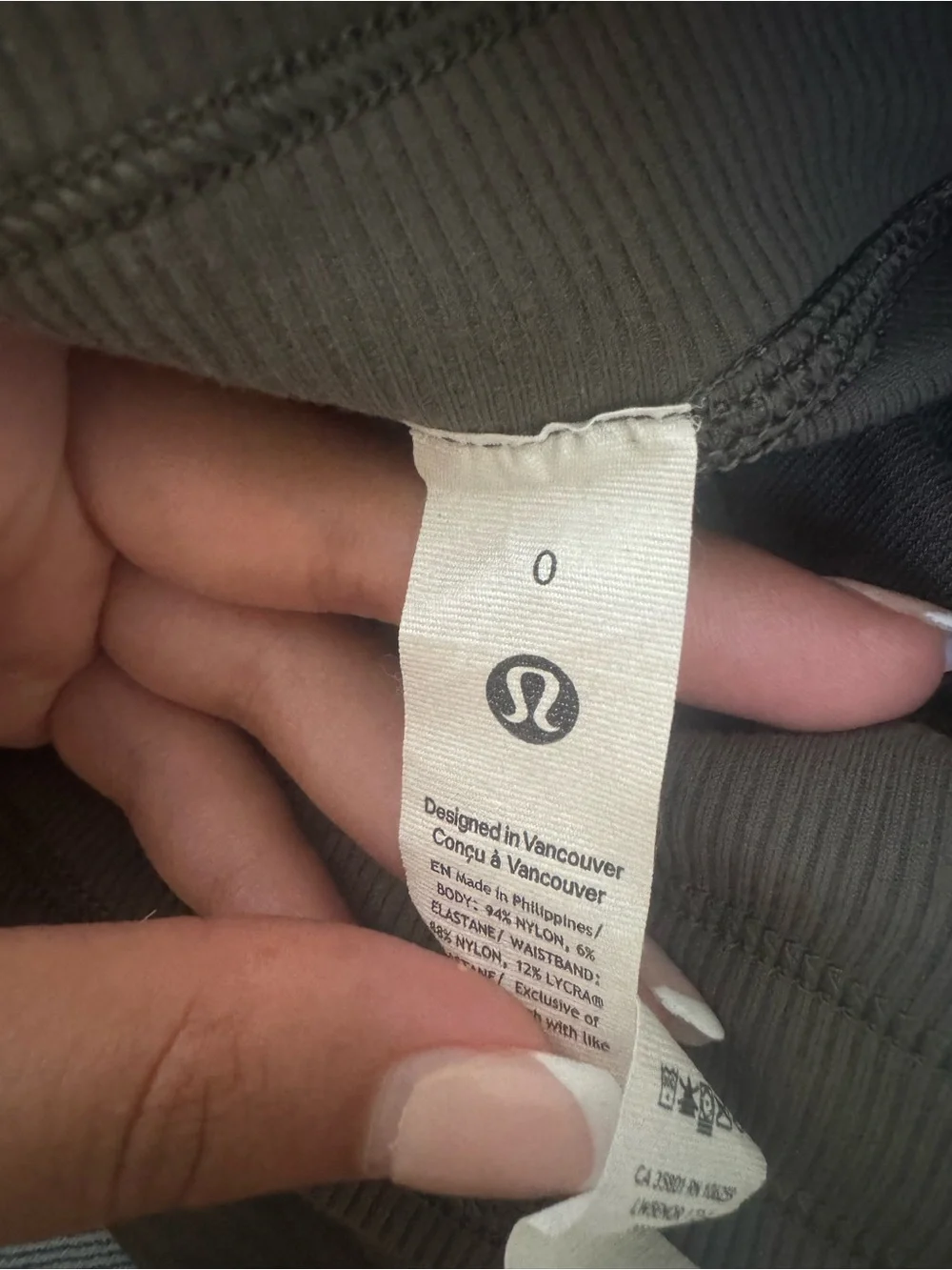lululemon athletica Men's Olive Drawstring Chinos